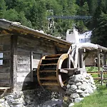Alfaierhof-bergheimat Guest house