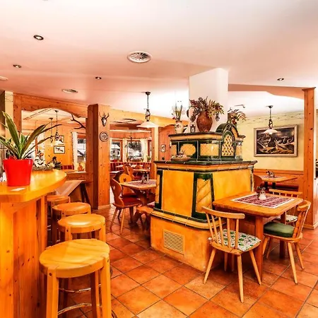 招待所 阿尔菲霍夫博马特酒店