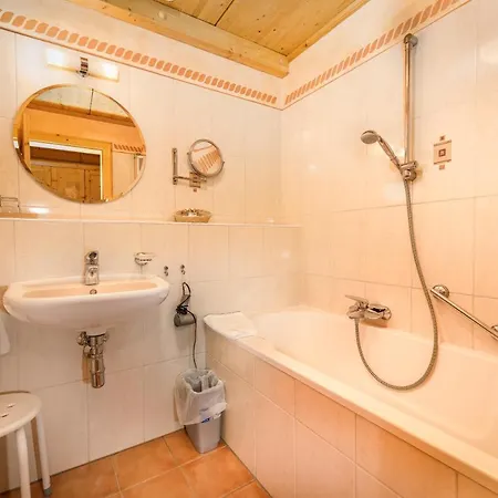 招待所 阿尔菲霍夫博马特酒店 格施尼茨