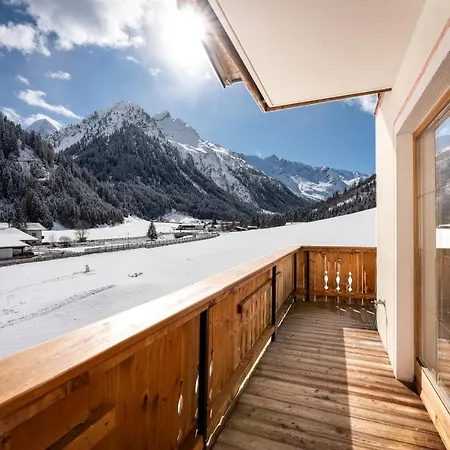 Alfaierhof-bergheimat Guest house 4*