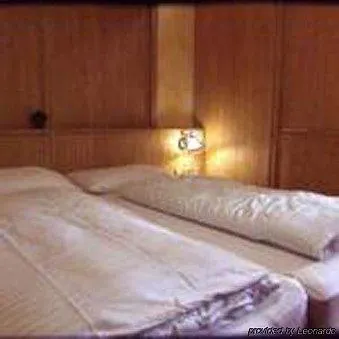 Guest house Alfaierhof-bergheimat Gschnitz